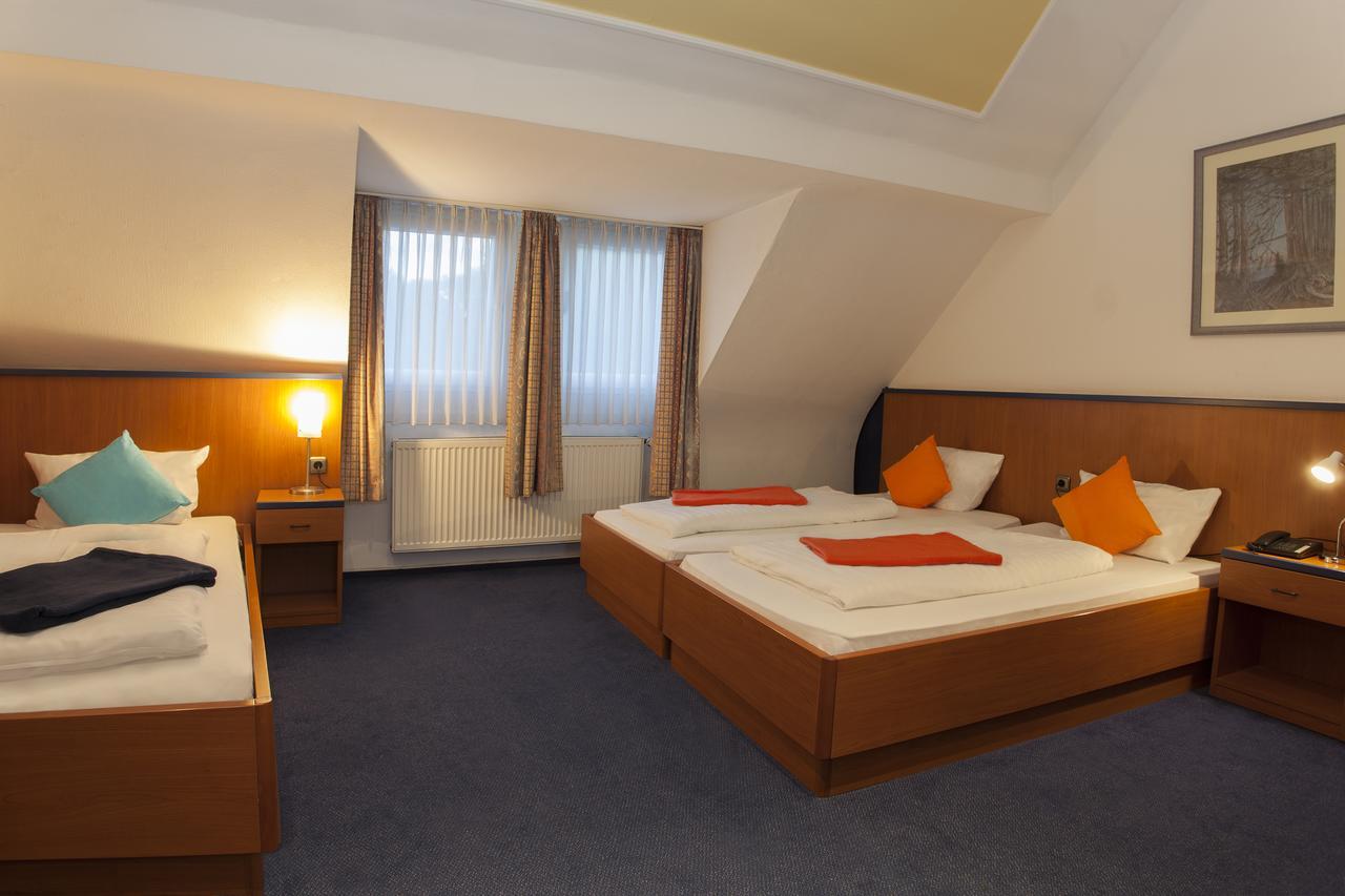 Hotel Celina Niederrheinischer Hof Крефельд Экстерьер фото