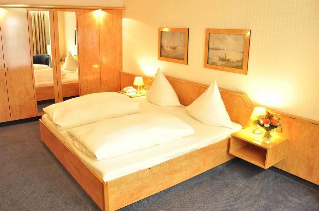 Hotel Celina Niederrheinischer Hof Крефельд Экстерьер фото